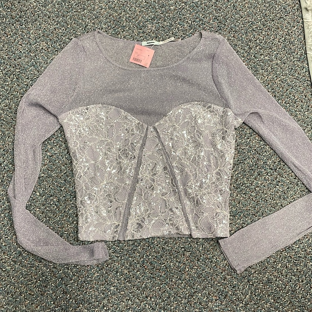 New kimchi blue lace top